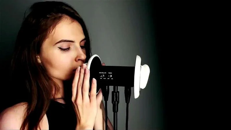 Ear Lick Ear Lick