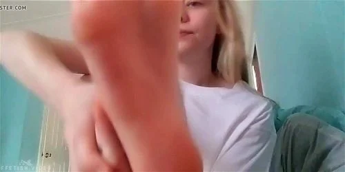 toe sucking, cam, self foot worship, foot fetish