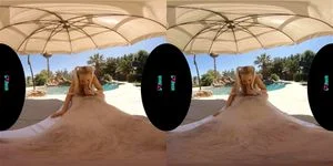 Vr experiences thumbnail