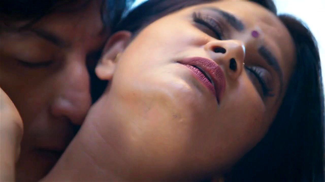 Aabha paul [mastram]