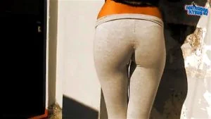 OMG TIGHT PANTS thumbnail