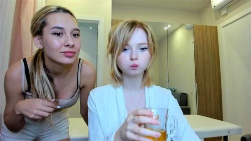 Girls gone wild in the apartment  thumbnail