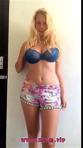 Watch Curvy Teen show her body - #Bigboob, #Teen #Blonde, Amateur Porn -  SpankBang
