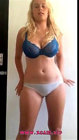 Curvy Blonde Teen Solo - Watch Curvy Teen show her body - #Bigboob, #Teen #Blonde, Amateur Porn -  SpankBang