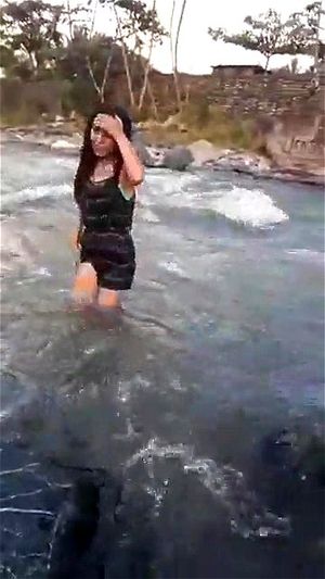 Watch from 0:01:29