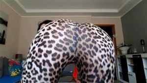 Twerking  thumbnail