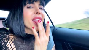 Watch from 0:05:27