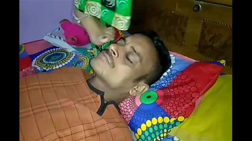Maîtresse indienne Vidéo Porno - SpankBang