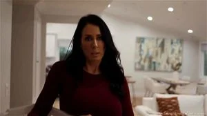 Mom Reagan Foxx thumbnail