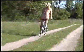 Dildo bike: Pornhub, Outdoor & Dildo Bike Ride Porn - SpankBang