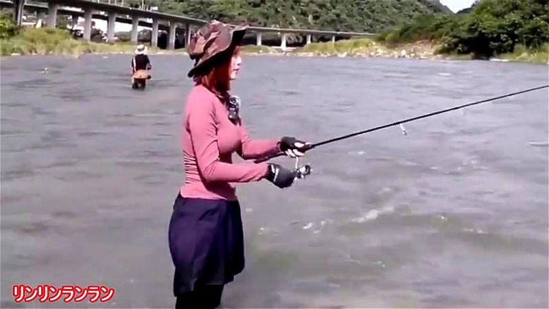 fishing　girl