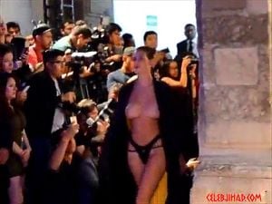 Runway  thumbnail