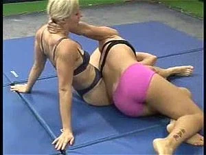 topless wrestling  thumbnail