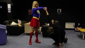 Supergirl Throatlift