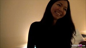 Watch from 0:00:34