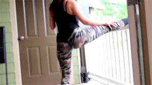 Twerk Queens thumbnail