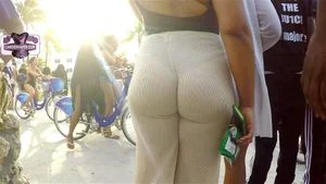 Phat booty Walking thumbnail