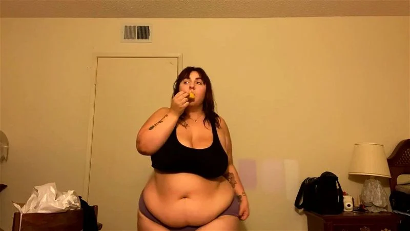 Fatty KP sneaking snacks Fatty KP sneaking snacks