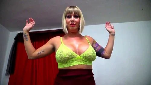 breast expansion, she hulk, big tits, big ass