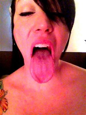 Tongue lips fetish thumbnail