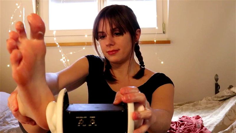 feet massage asmr blowjob handles pigtails whisper feet massage asmr blowjob handles pigtails whisper