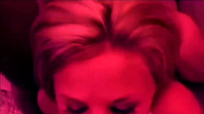 glitch red glitch red
