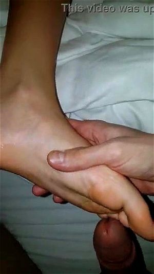 FEET thumbnail