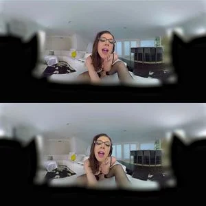 VR sexy babe