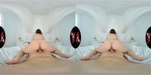 Vr Busty thumbnail