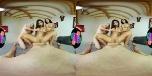 VR Latina thumbnail