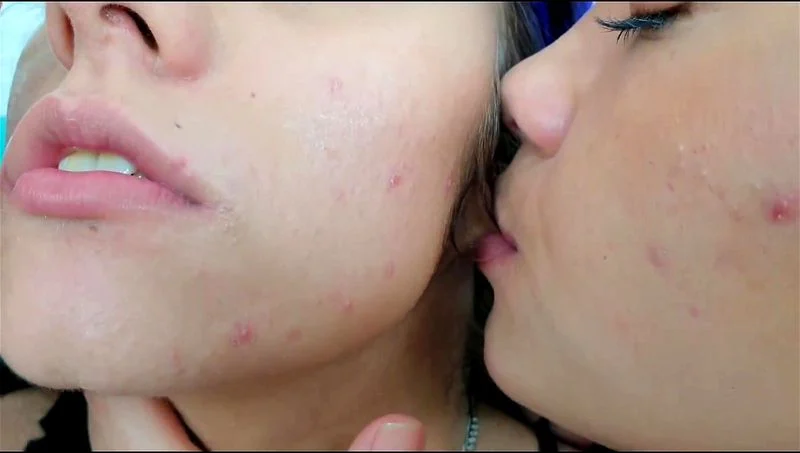 Kissy kiss Kissy kiss