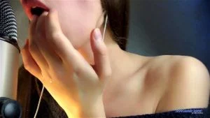 Lips thumbnail