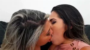 Kiss Kiss thumbnail