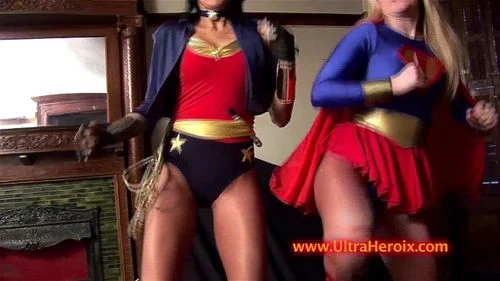 supergirl captuerd