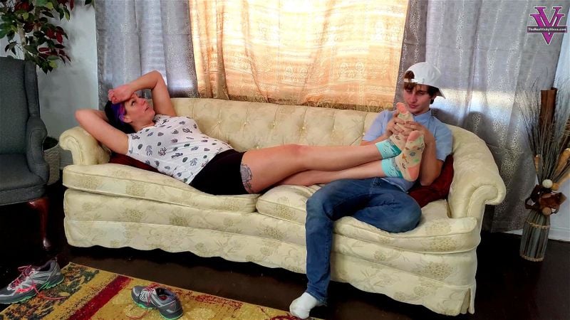 Step son hypnotized yo love feet Step son hypnotized yo love feet