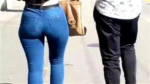 Jeans thumbnail