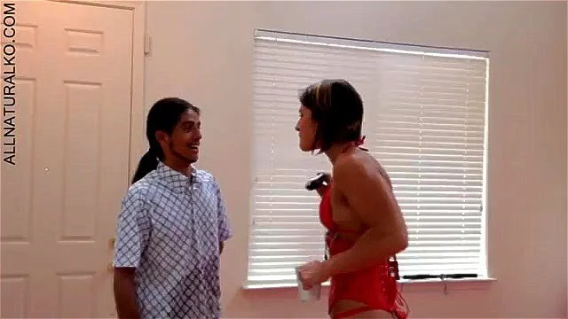 KO Lift in red suit