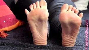 Toe wiggling thumbnail