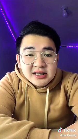 Watch from 0:00:17