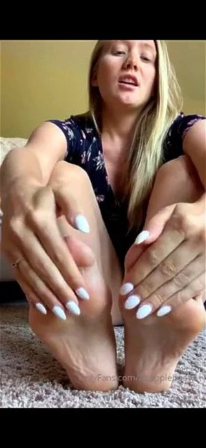 Aj applegate thumbnail