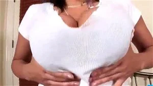 Watch from 0:05:39
