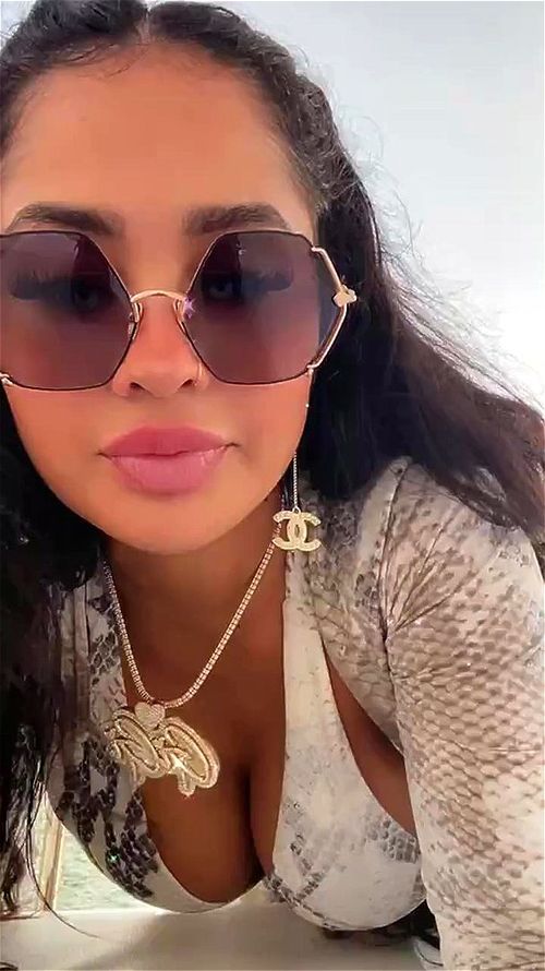 Watch latina - Booty, Latina, Public Porn - SpankBang