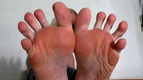 Feet thumbnail
