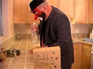 Clown Daddy Porn - Watch Clowns work a fellow clowns daughter - Fetish, Brunette, Clown Porn  Porn - SpankBang