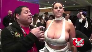 Watch from 0:01:19