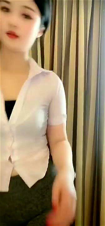 白袜袜塞跳蛋跳宅舞抖音 白袜袜塞跳蛋跳宅舞抖音