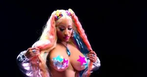 nicki M thumbnail