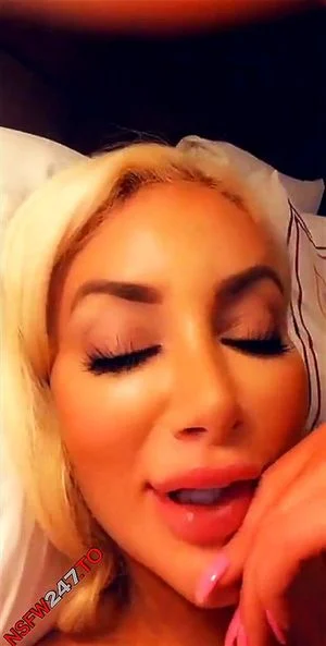 Nicolette Shea thumbnail