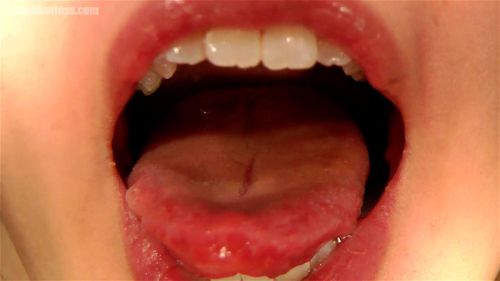 Giantess Vore: Porn - SpankBang