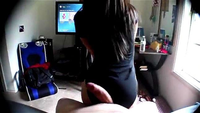 girl gets fucked while listening to edm girl gets fucked while listening to edm